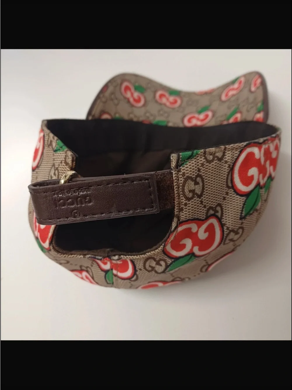 Gucci Beige Canvas Baseball Cap with Red Cherry Print
